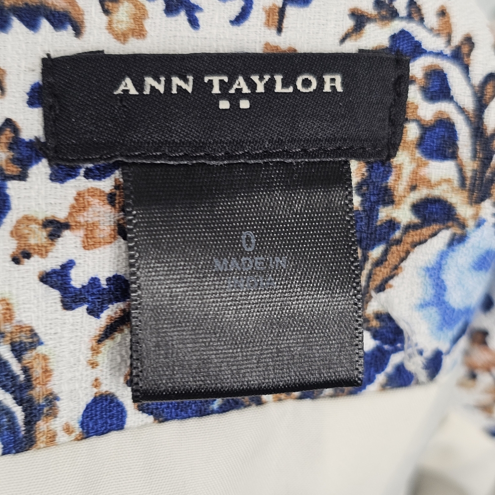 Ann Taylor Pencil Skirt with Blue & Brown Floral Print Machine Washable 0 - Picture 8 of 12